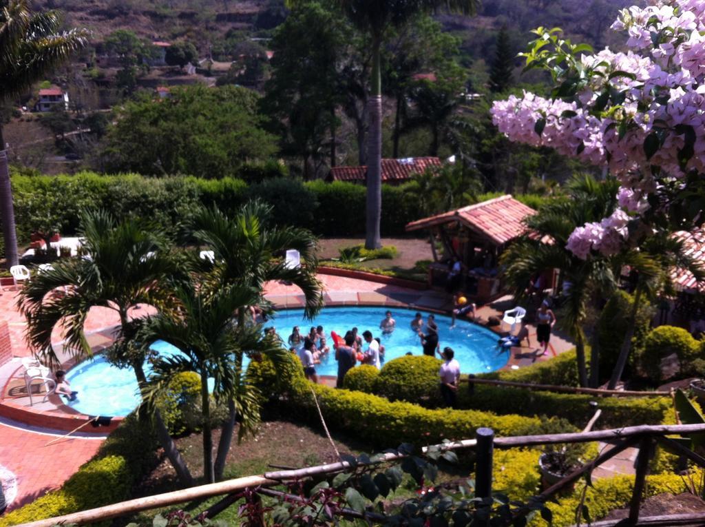 Hotel Campestre Casona Del Camino Real San Gil Kültér fotó