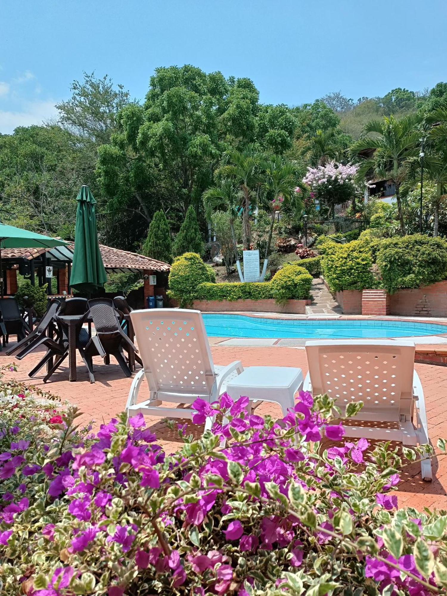 Hotel Campestre Casona Del Camino Real San Gil Kültér fotó